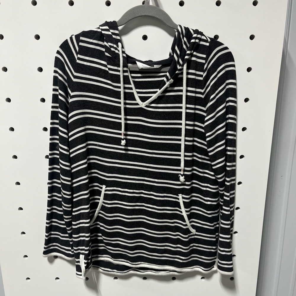 Market & Spruce Black and White Striped Hoodie Size M